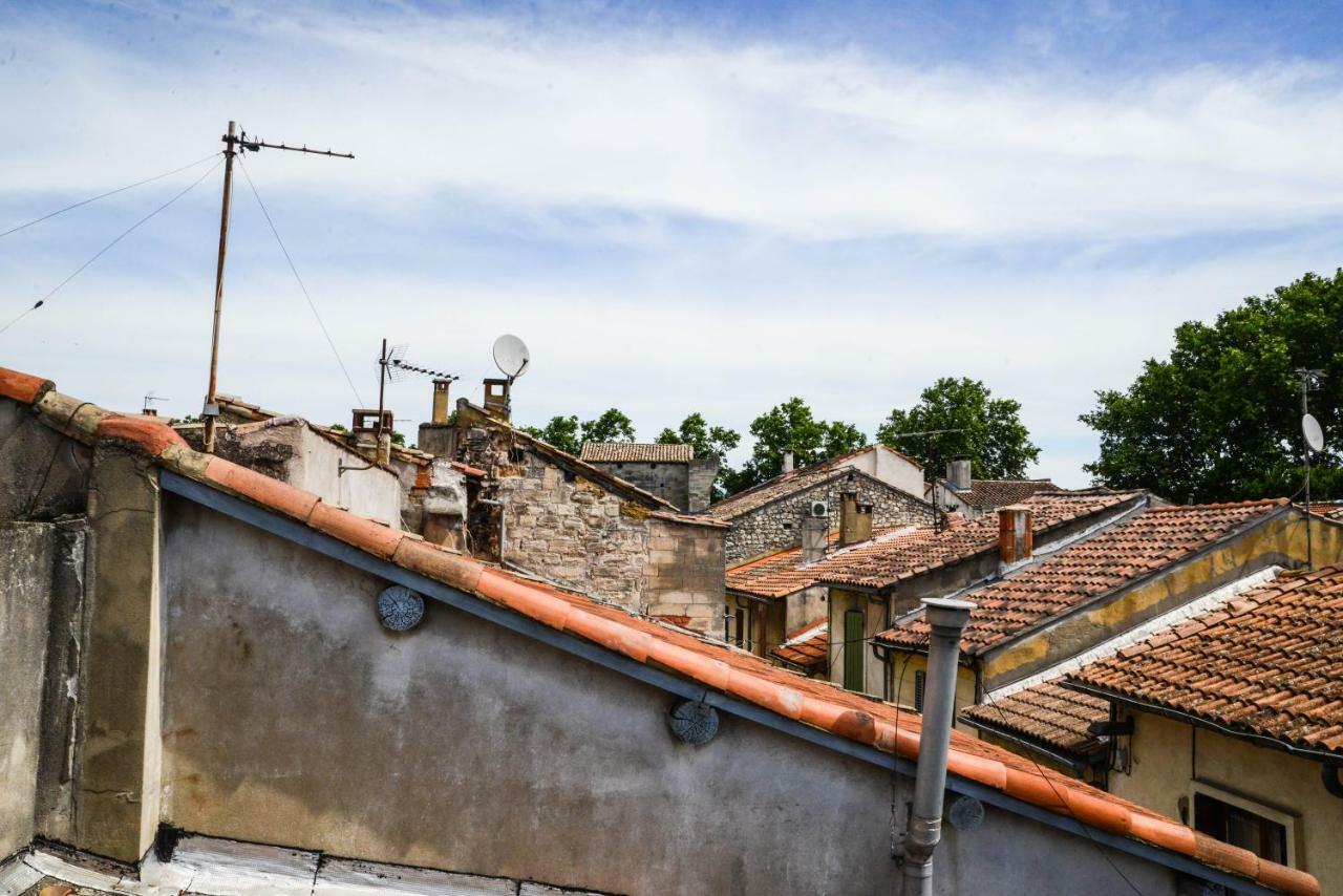 Le Sureau Daire Avinyon Dış mekan fotoğraf