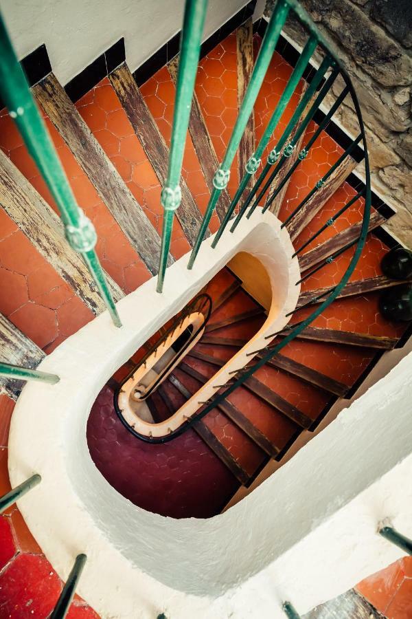 Le Sureau Daire Avinyon Dış mekan fotoğraf