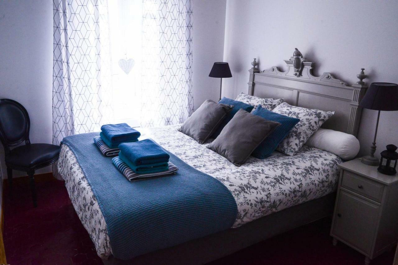 Le Sureau Daire Avinyon Dış mekan fotoğraf